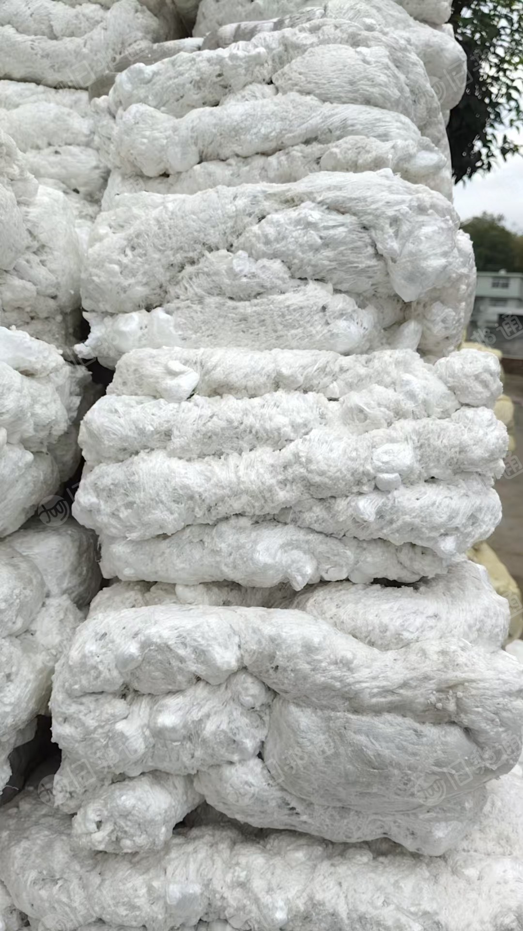 出售EPS热熔块厂货,现货300多吨