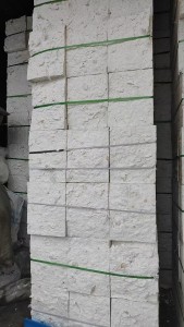 大量回收泡沫液压块