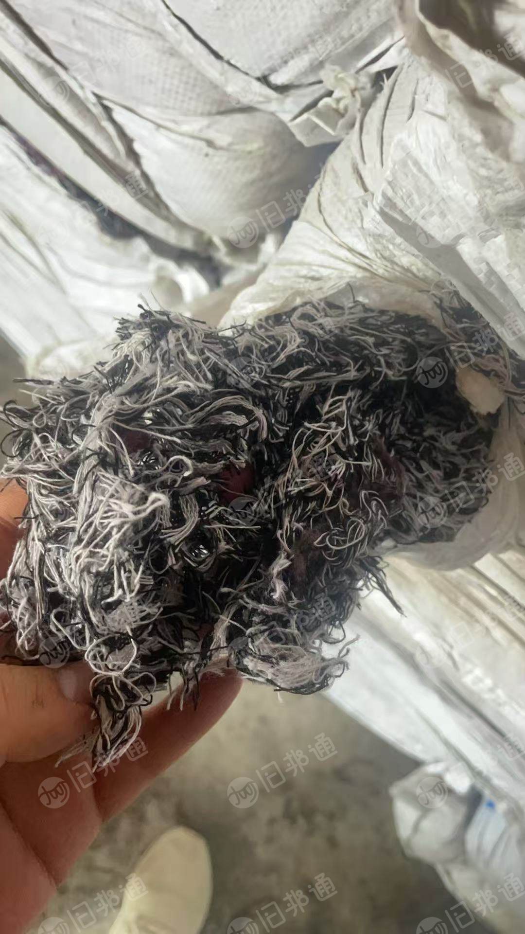 长期出售涤棉布边纱，杂色涤棉纱，含棉50%，现货近200吨，货在江苏南通