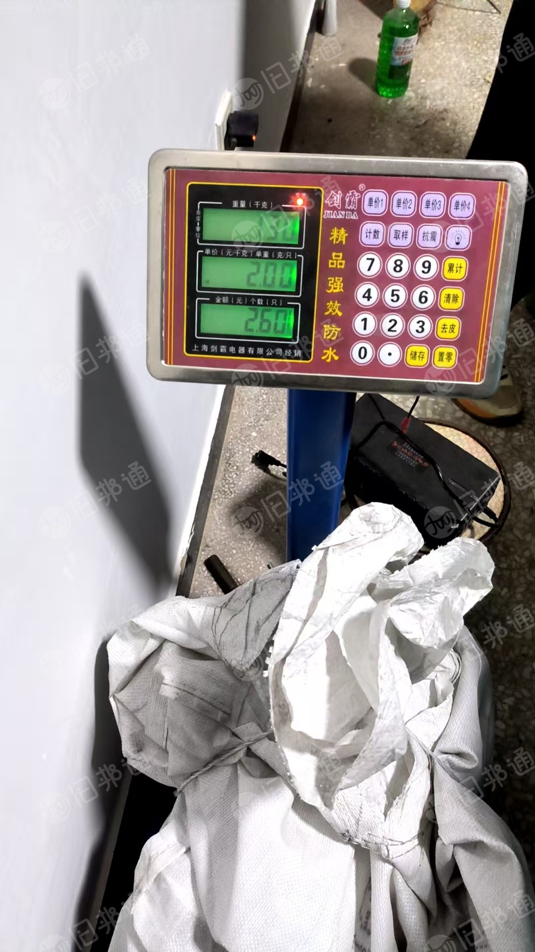 出售二手吨包,规格75*90*100,四吊,现货4千条,装碱下来的,基本没有粉末