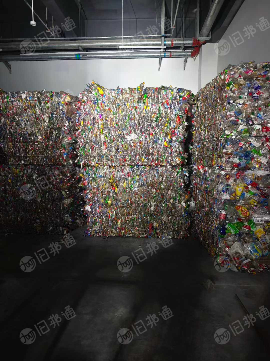 长期出售PET瓶砖