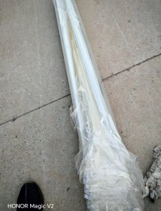 长期出售pet复合膜废料，带胶不带胶的都有，现货10吨