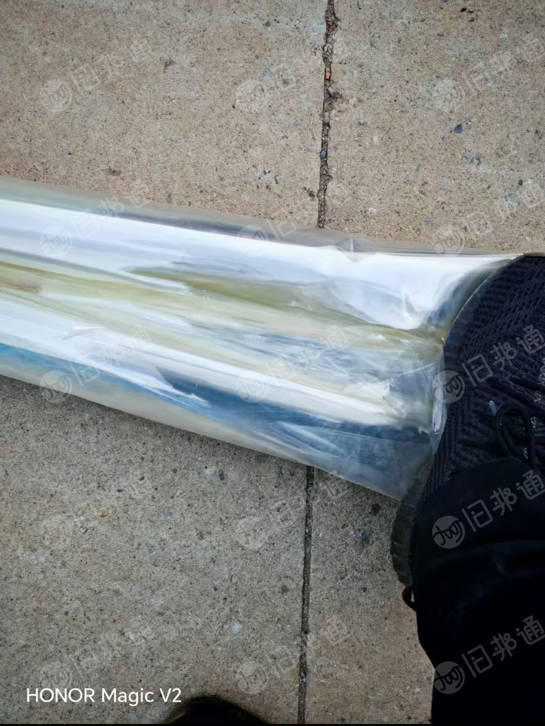 长期出售pet复合膜废料，带胶不带胶的都有，现货10吨