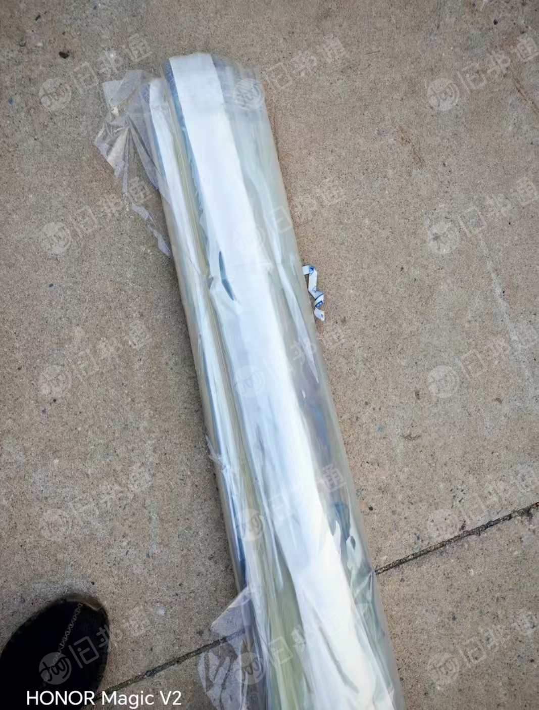 长期出售pet复合膜废料，带胶不带胶的都有，现货10吨