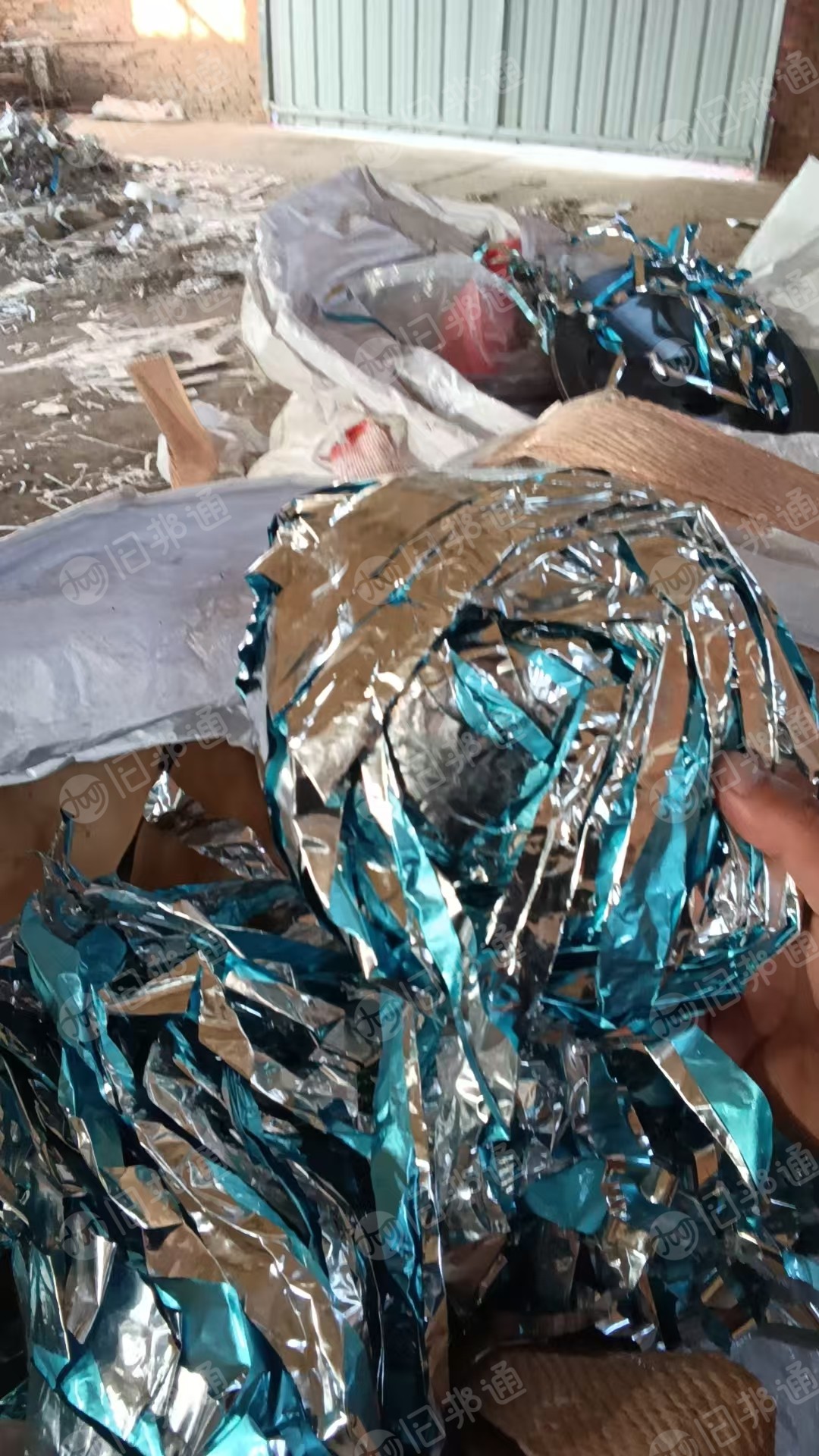 长期出售铝塑膜，含铝量42%，每个月600吨