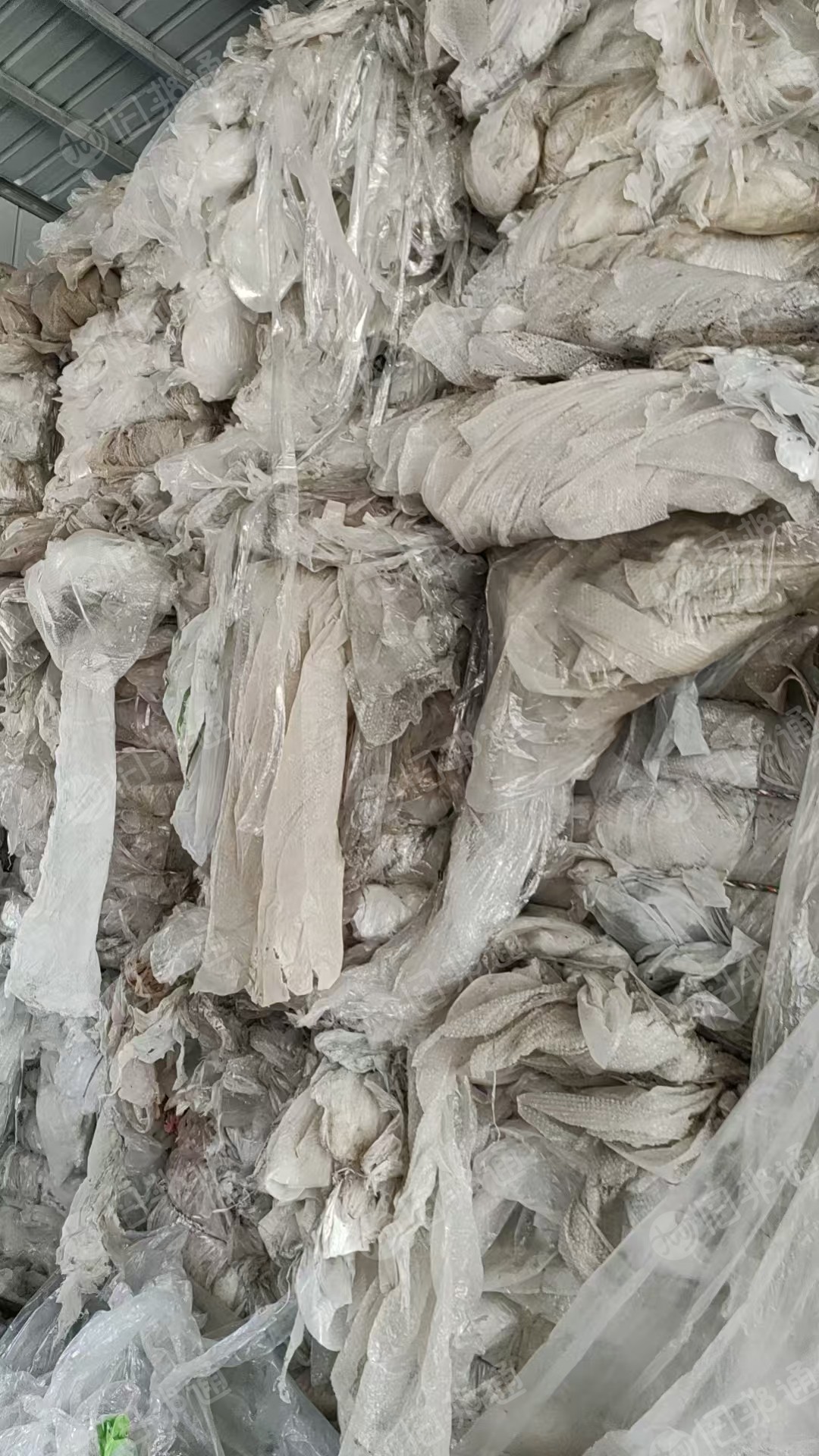 长期出售二级高压膜废料，每天一挂车