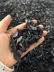 出售尼龙破碎料，有Pa66汽车水箱，电动工具，风扇叶，大风扇，和进气管，每个月100多吨，