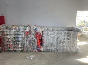 长期出售杂色高低压胶纸，保鲜膜，厂货，含少量标签