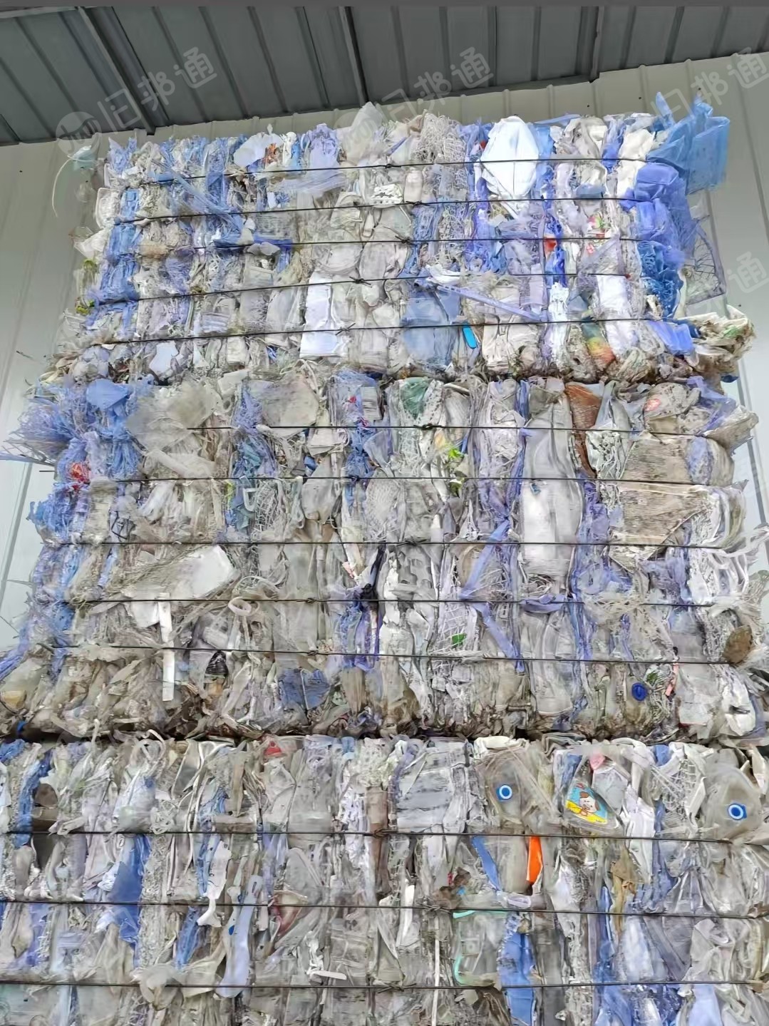 长期出售分色丙压快，透明丙压块