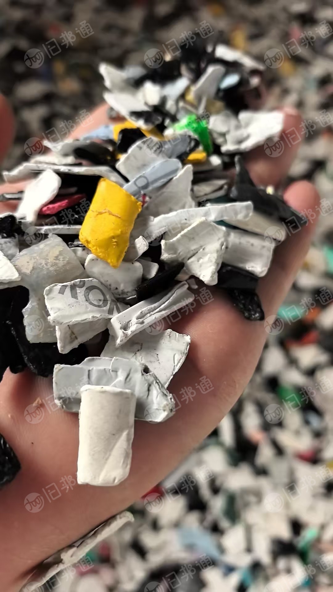 长期出售abs/pc合金破碎料，冲击9左右，不增强