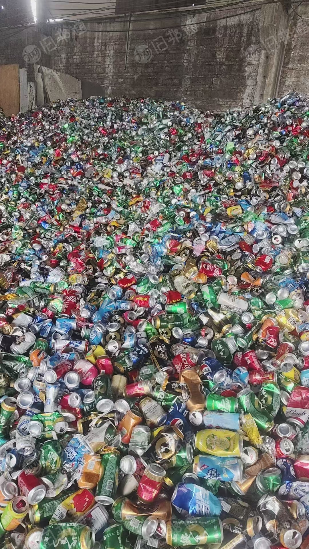 出售易拉罐棉花包，现货60吨左右，厂里一手货