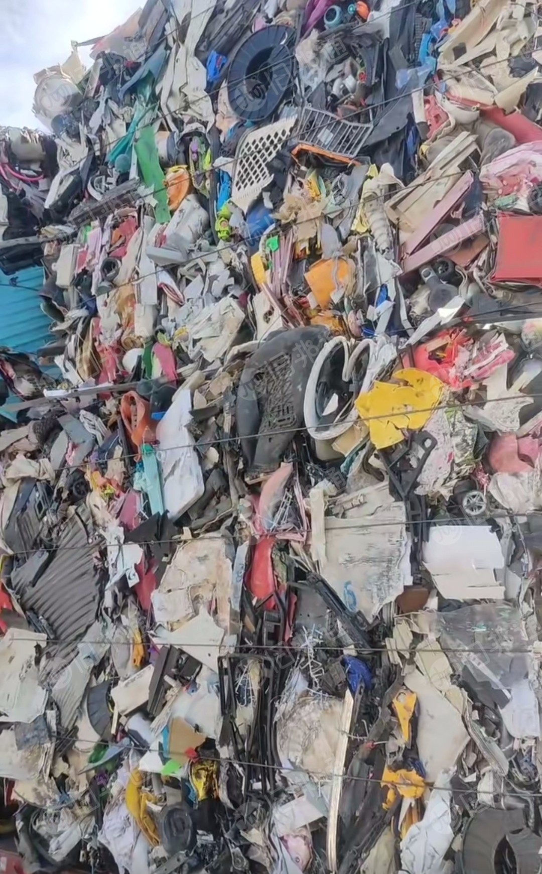 出售大响料压块，响料压块