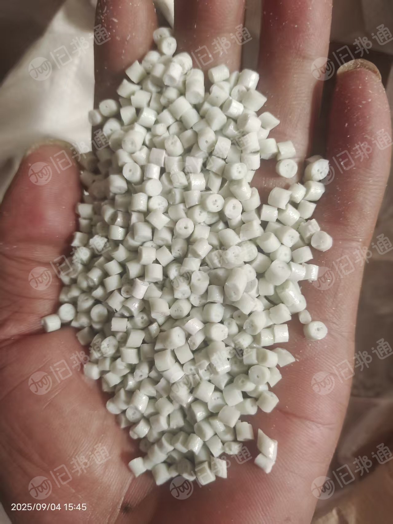 出售亚克力颗粒，公仔粉颗粒，可做筛子，常年生产