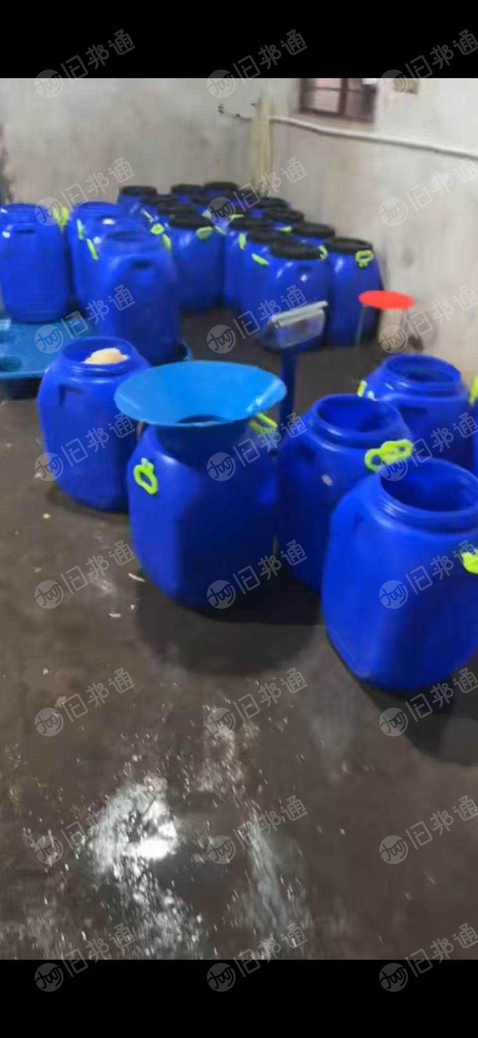 求购二手小蓝桶，要1000个，拿来自己用的