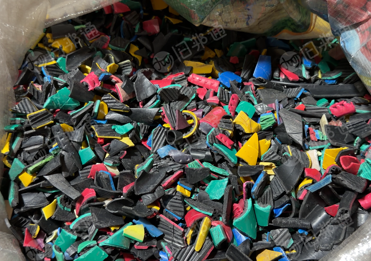 出售PVC电缆粉碎料