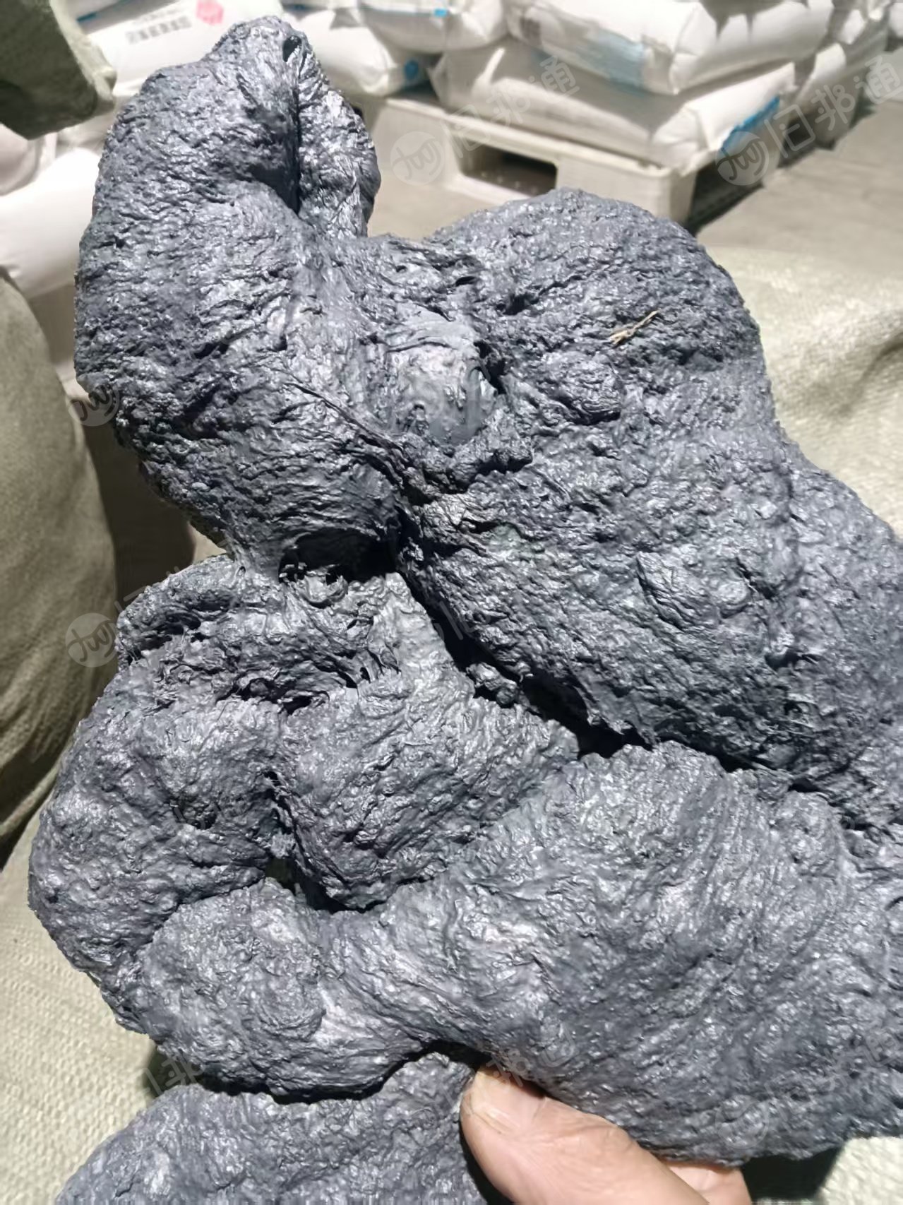 长期出售珍珠棉覆铝边料，化坨块