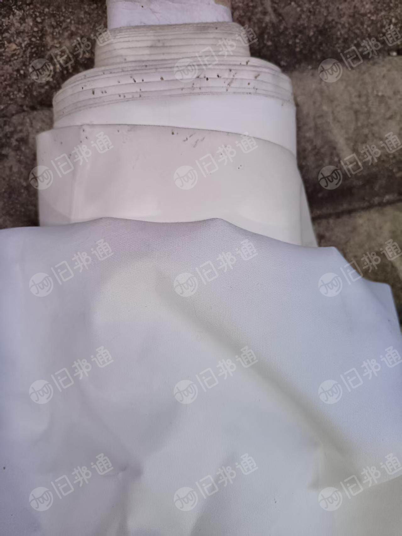 出售梭织库存布,梭织布,库存家纺布,基本是白色,现货有6吨左右,货在山东泰安