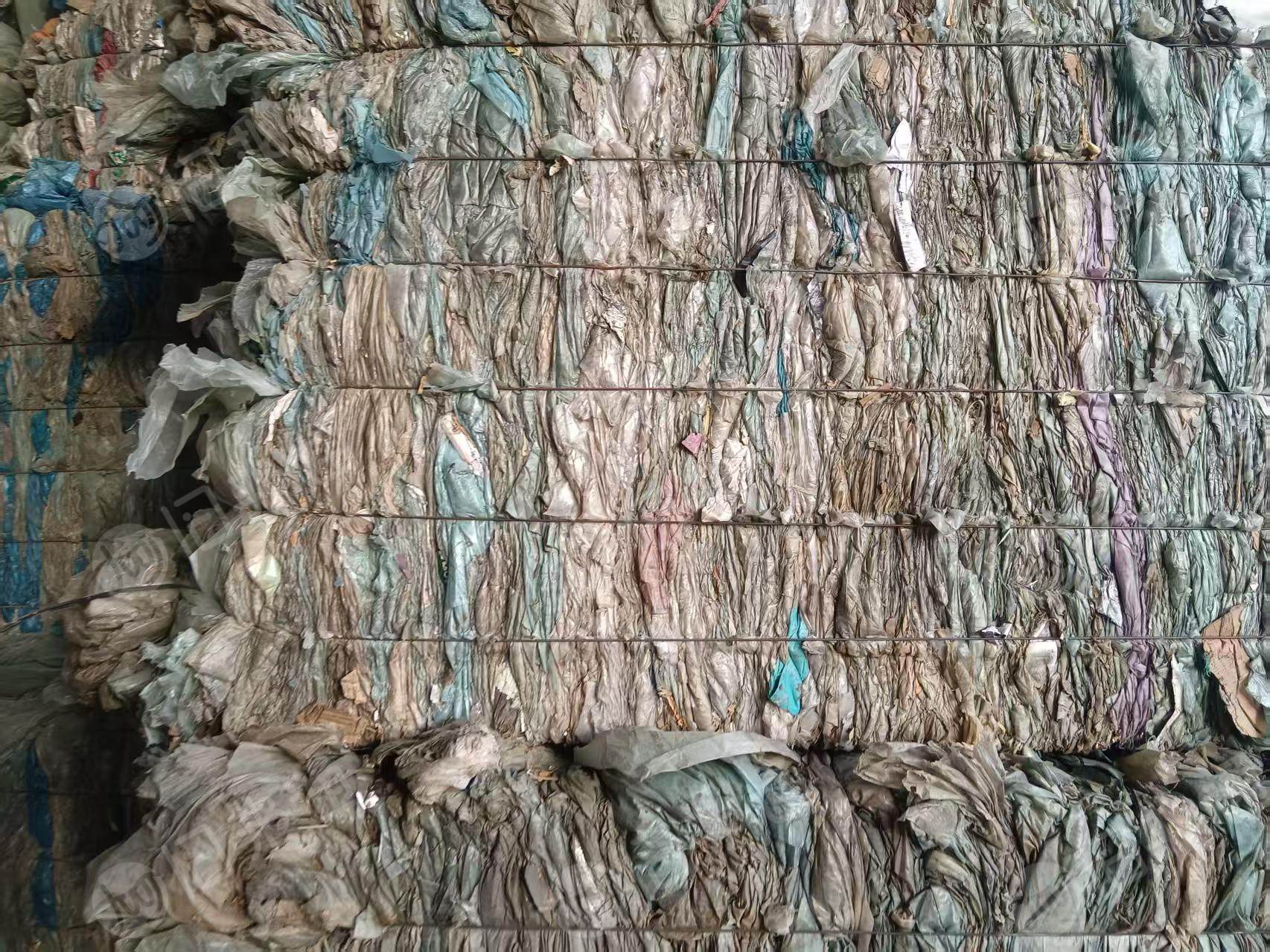 出售大棚膜毛料，现货30吨