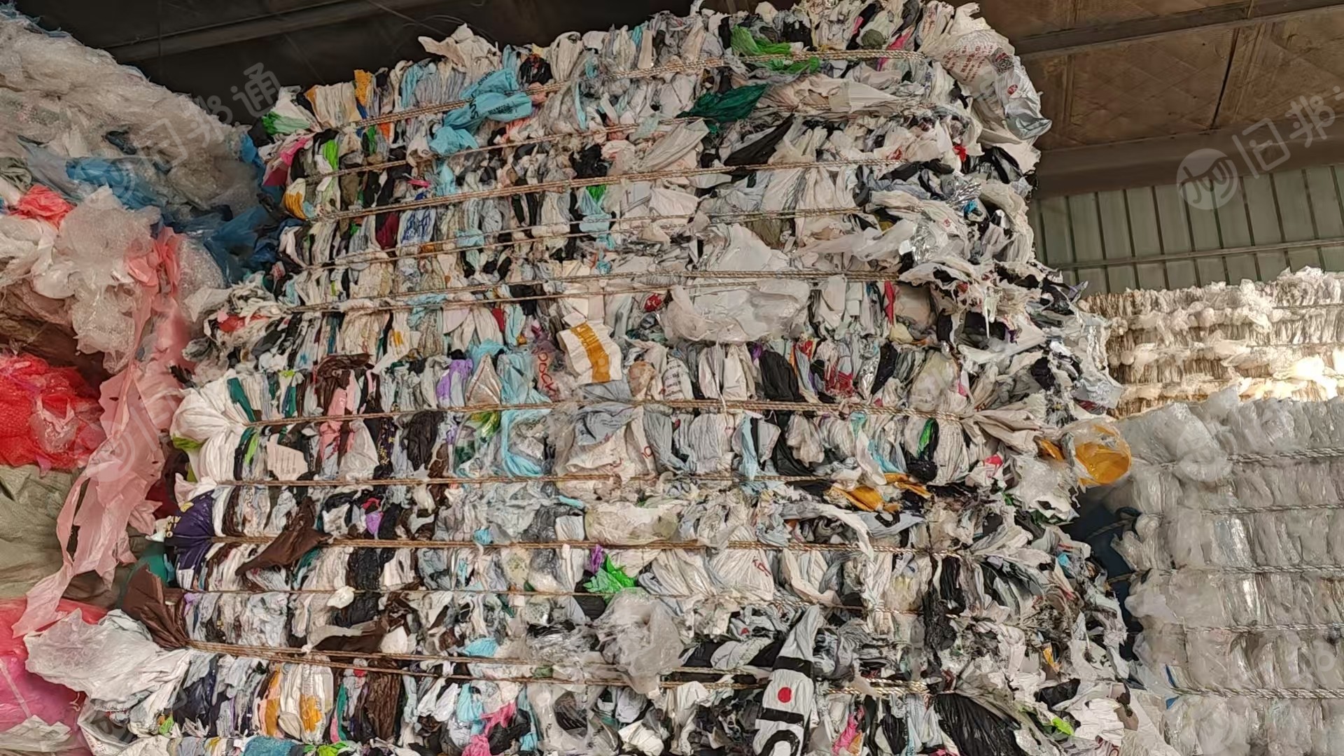 出售快递袋废料，干造的，压好包的，月供百吨