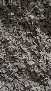 出售ABS破碎料，冰箱上下来的，月供100多吨，过静电分选的