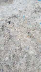 出售干粉冰箱抽屉破碎料，现货18吨