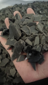 出售汽车尼龙破碎料，单6双6都有