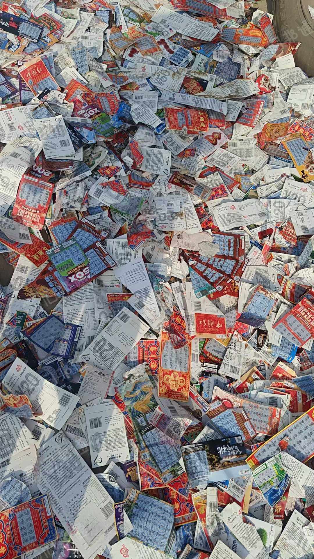 长期出售无膜花卡纸，彩票刮刮卡