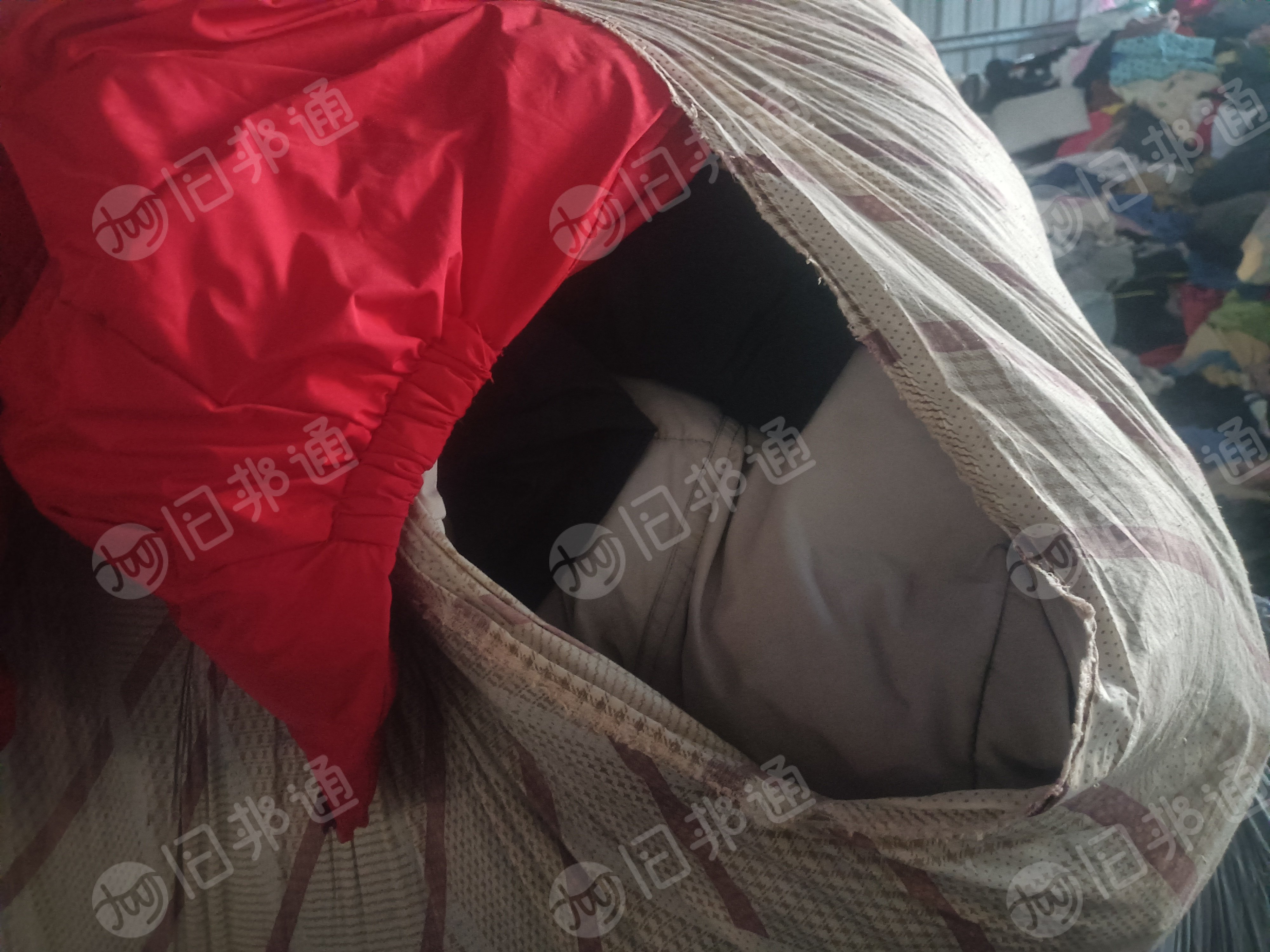 长期出售旧衣服分拣货，冬装，夏装