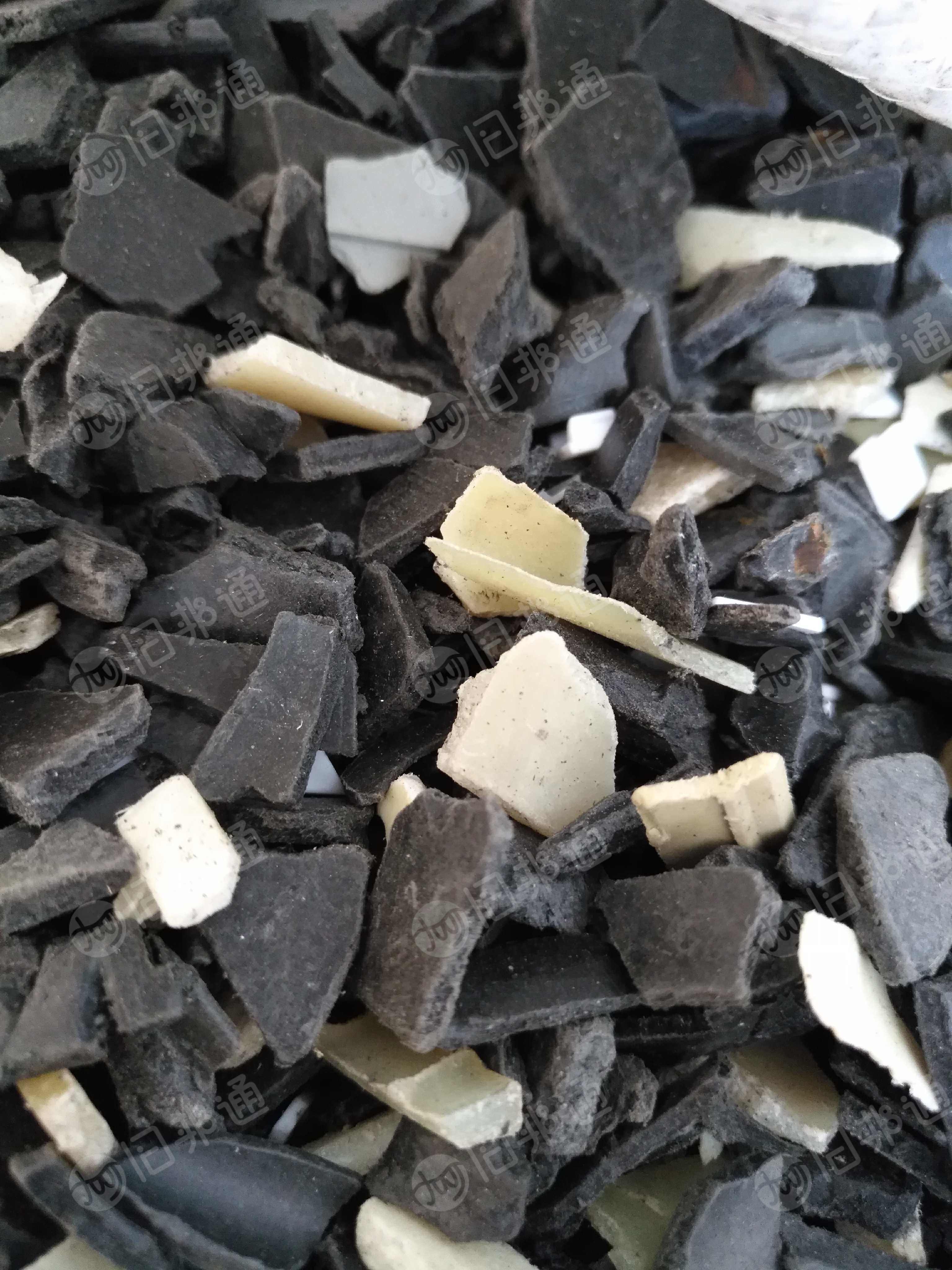 出售尼龙破碎料，尼龙水箱破碎料，钻把破碎料，风叶破碎料，月供200吨