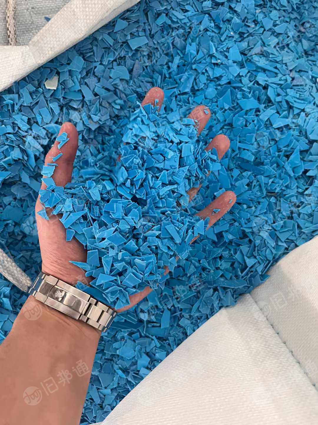 求购PS吸塑盒破碎料，黑色蓝色白色都可以，拉片级