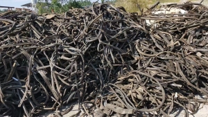 出售废旧橡胶胶条，现货十多吨