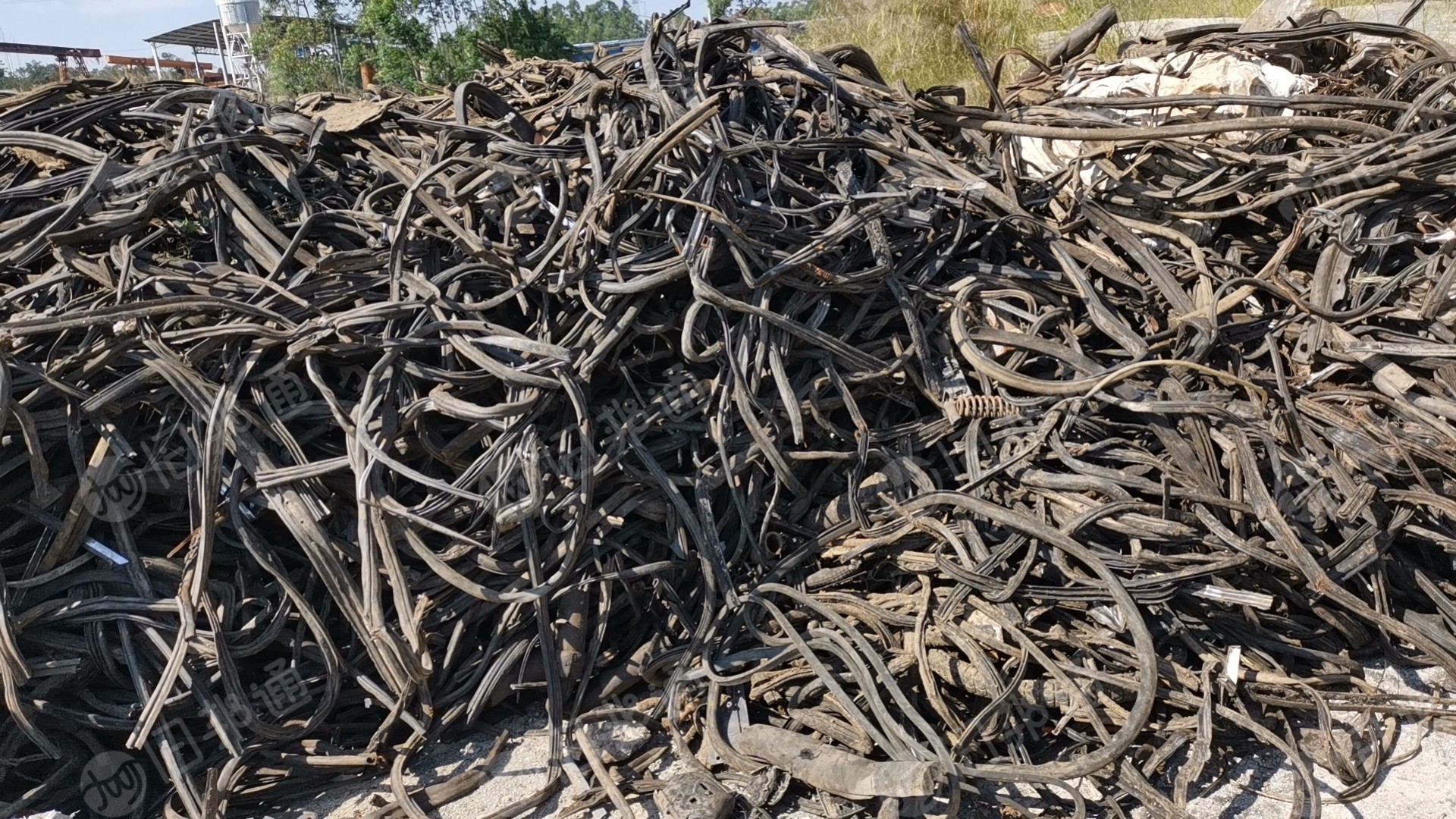 出售废橡胶胶条