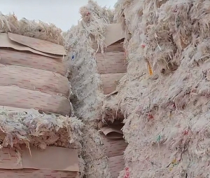 出售口杯膜廢料，