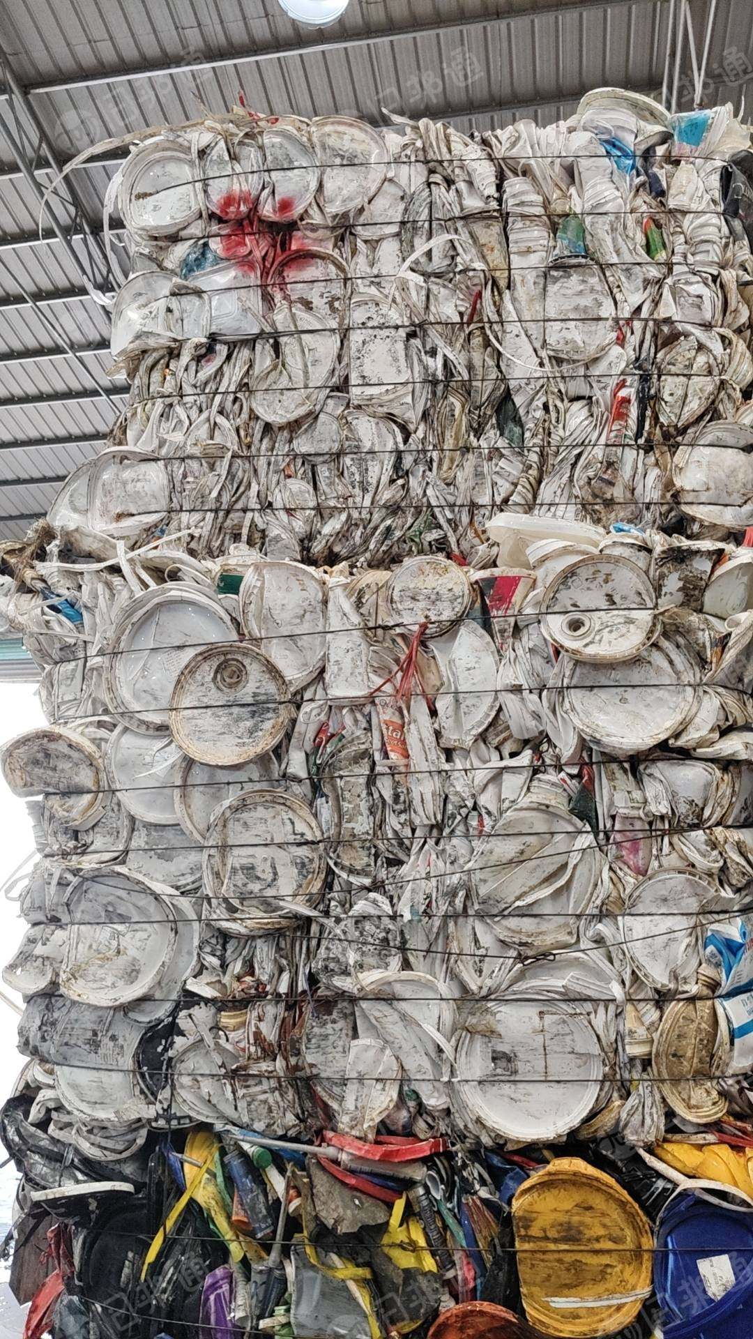 出售纯干净白桶一车，纯浮料，没泥没渣没垃圾，都搞干净才压的