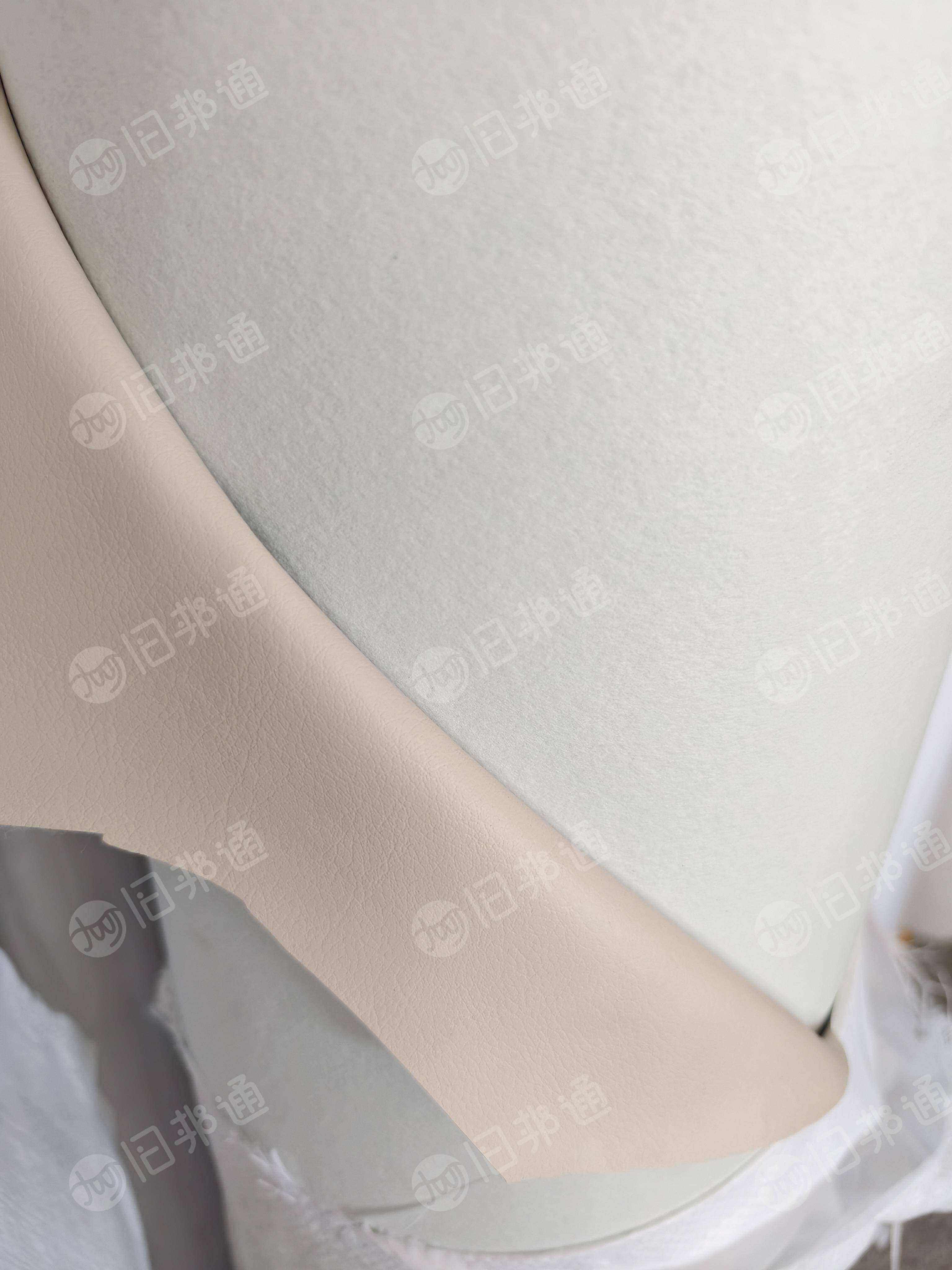 长期出售太空革  ，库存皮革，一等品，现货有80吨，货在广东广州