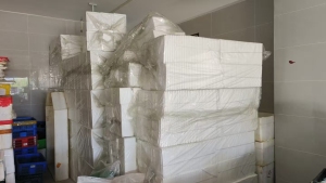 出售泡沫废料，现货3000斤