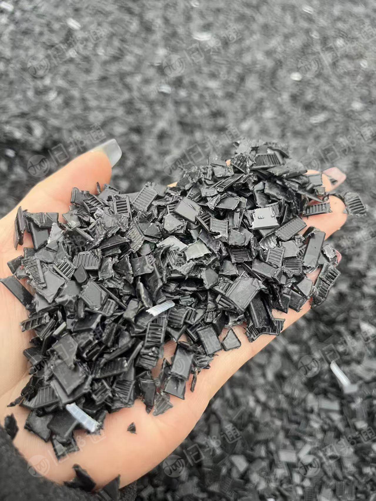 出售尼龙扎带破碎料，双6占比70%，单6占比30%，月供90多吨