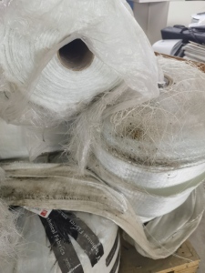 出售玻璃纤维丝，玻纤，现货只有两三吨，货在陕西西安