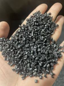 长期出售尼龙颗粒，拉伸55左右，冲击8~9，月供200吨