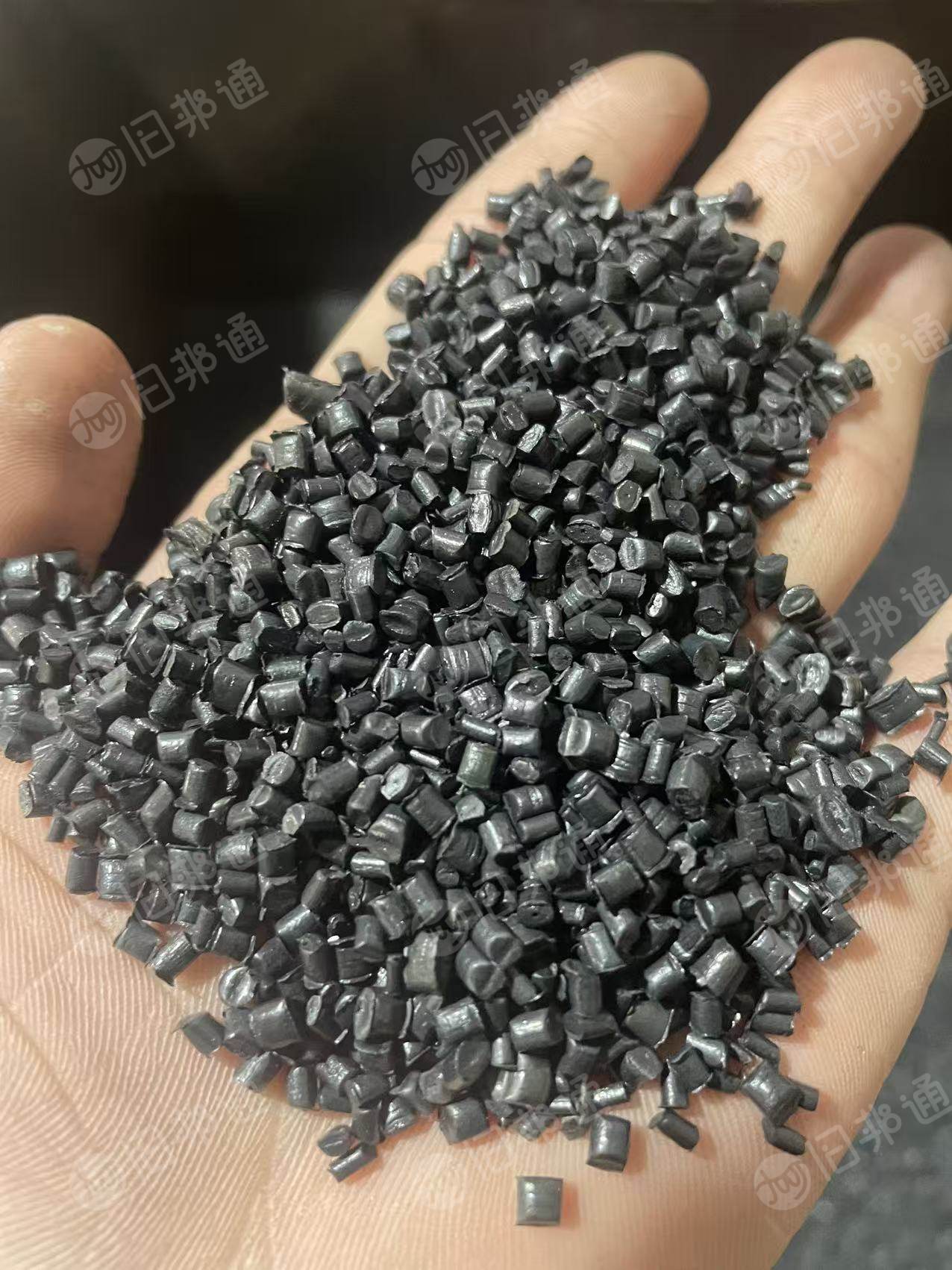 长期出售尼龙颗粒，拉伸55左右，冲击8~9，月供200吨