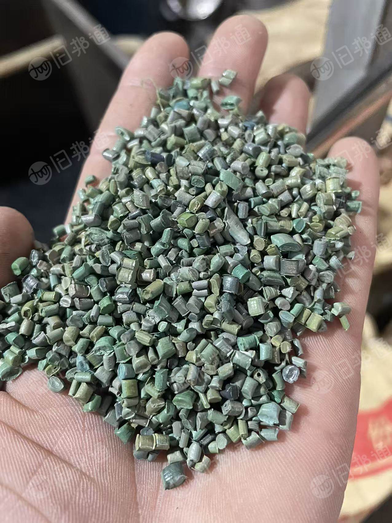 长期出售尼龙颗粒，拉伸55左右，冲击8~9，月供200吨