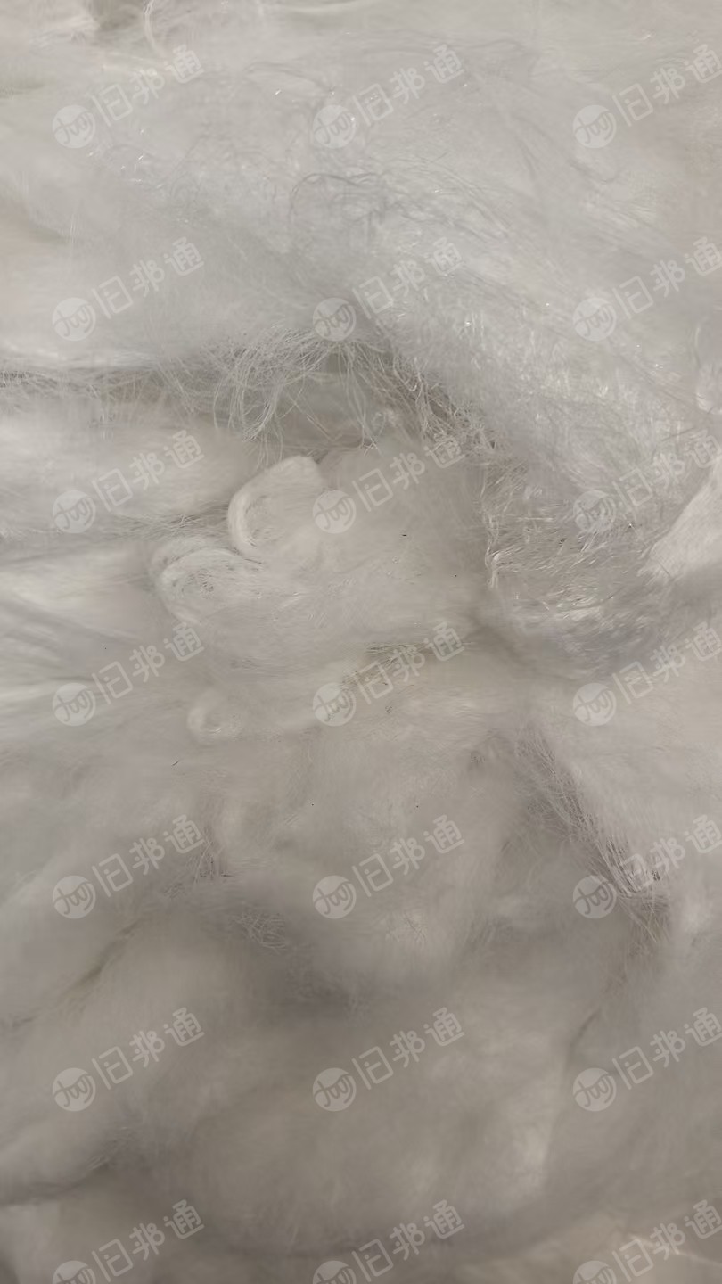 大量出售前纺尼龙废丝，里面是80%消光和20%半光，单六的，现货200吨