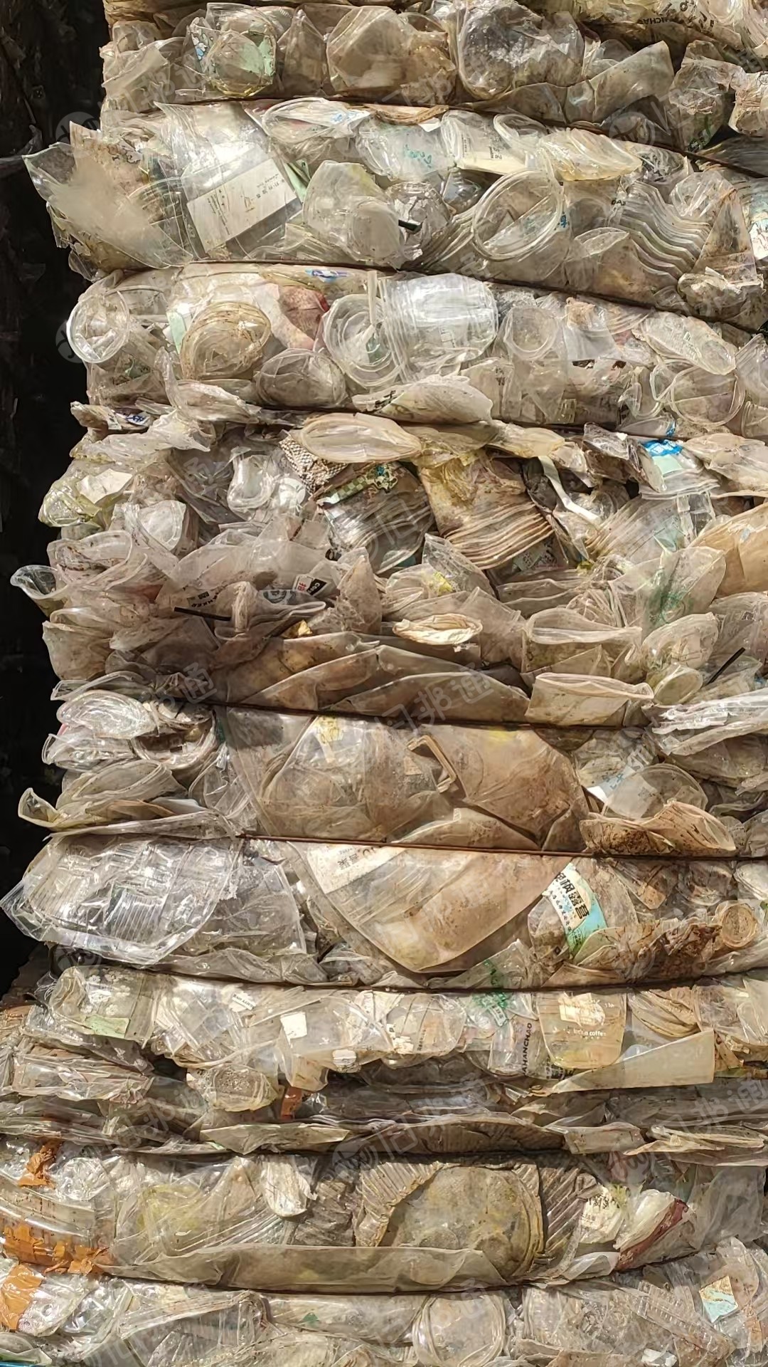 求购pet吸塑盒废料，日杂里面挑拣出来，要求无水无杂，PVC不超5个点