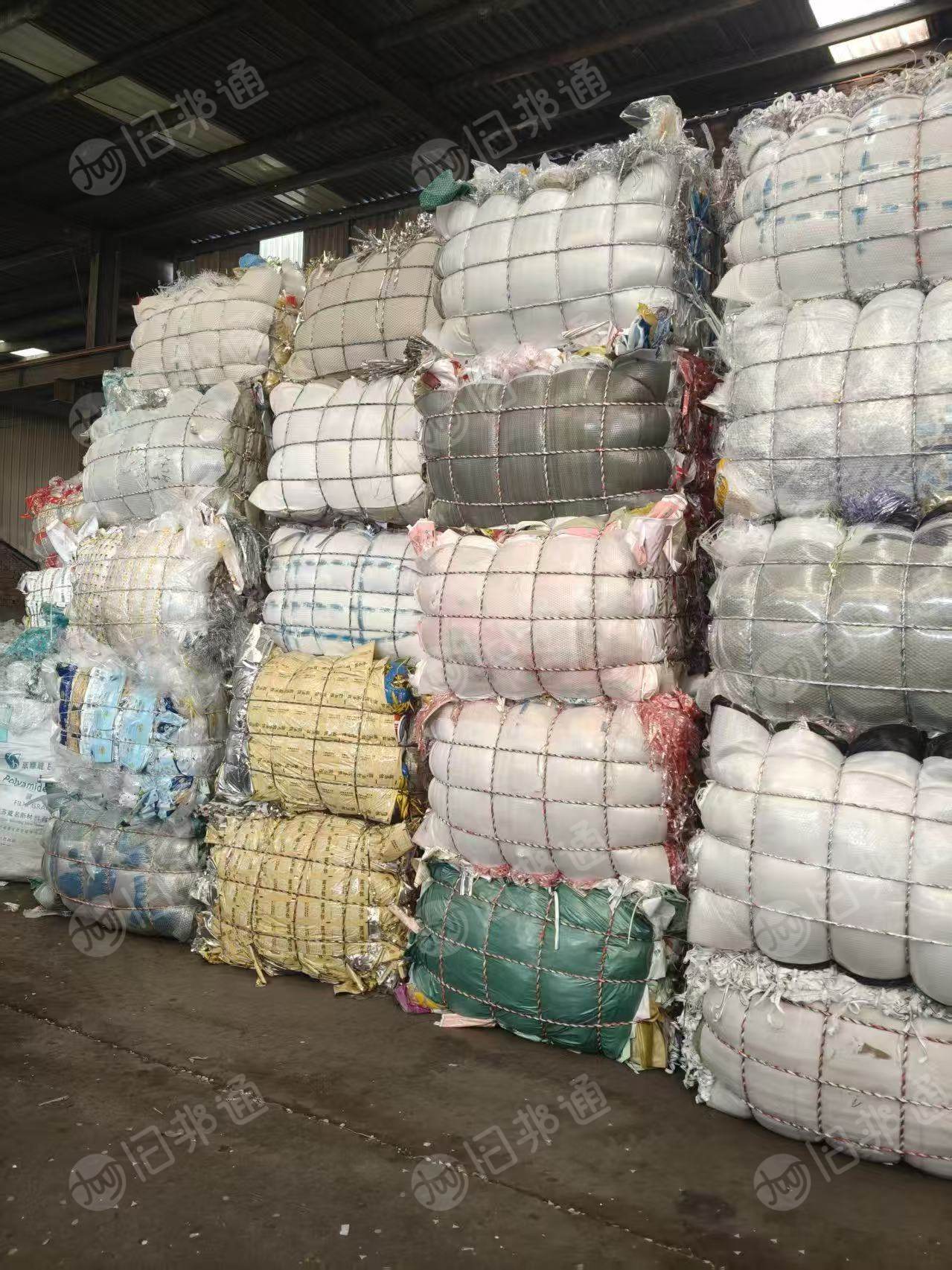 长期大量出售彩印厂复合膜废料，两复合和三复合都有，分开的