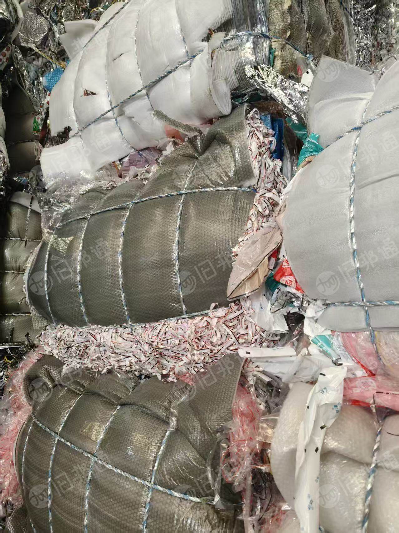 长期大量出售彩印厂复合膜废料，两复合和三复合都有，分开的