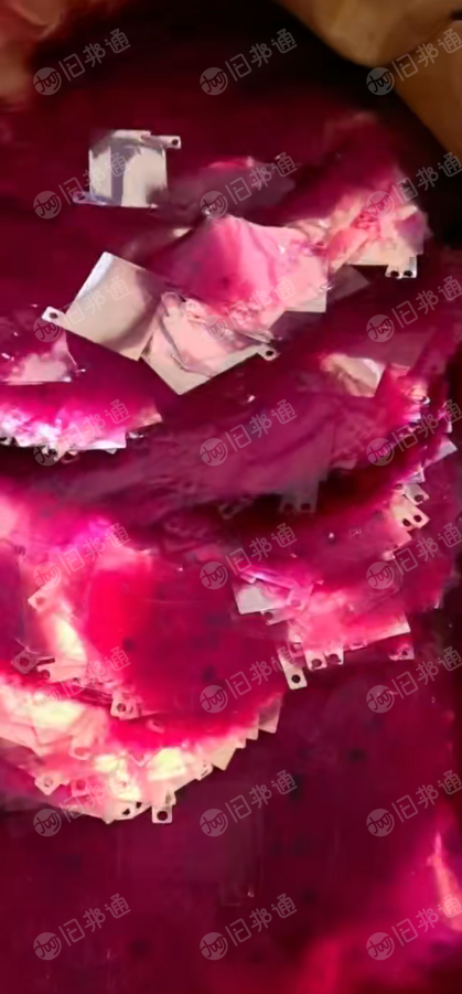 出售PET杂膜（带二维码PET白膜，蓝色轻胶膜，红色轻胶膜），现货一挂车