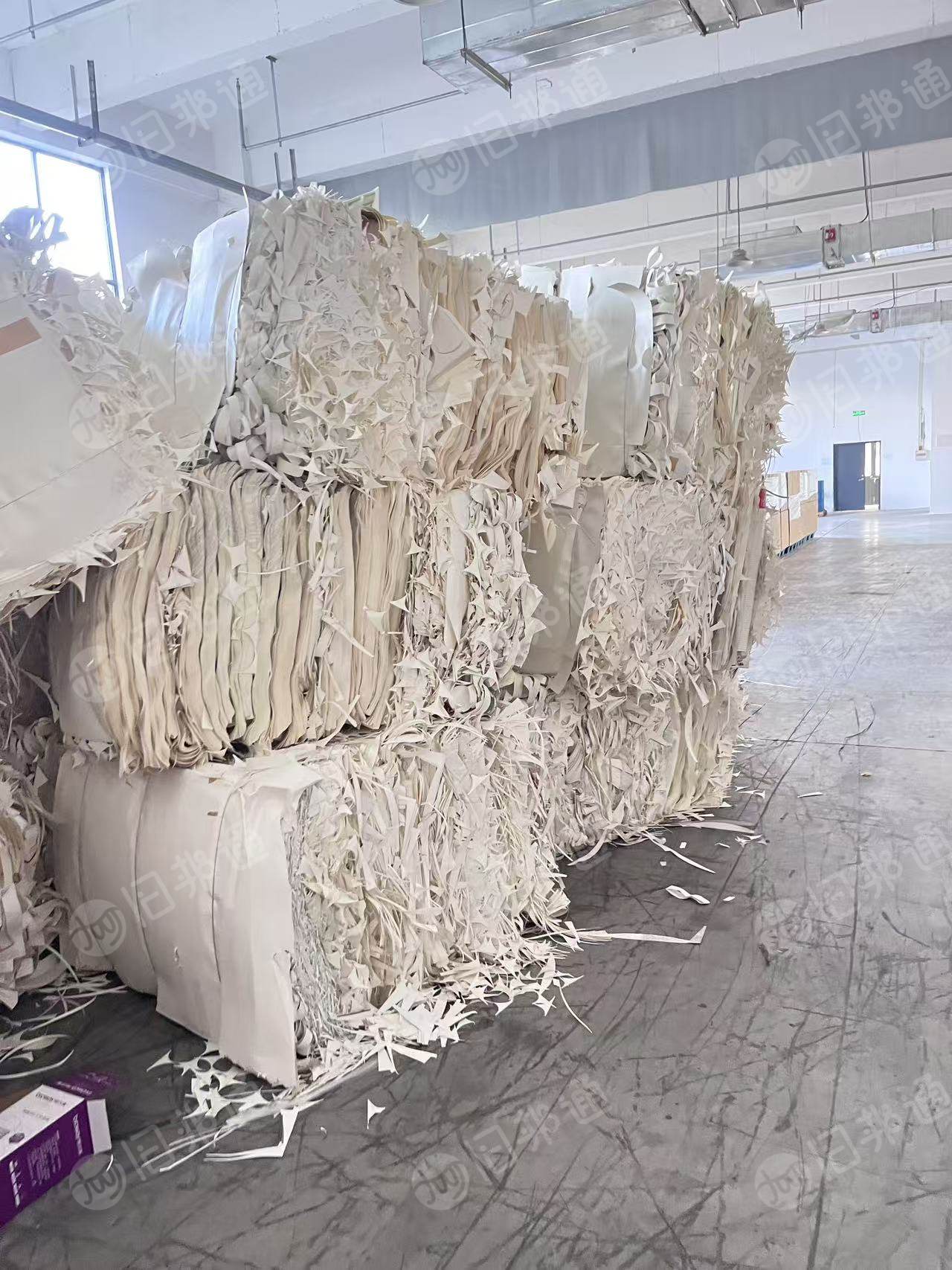 长期出售小花口杯纸、本色口杯纸边角料压块