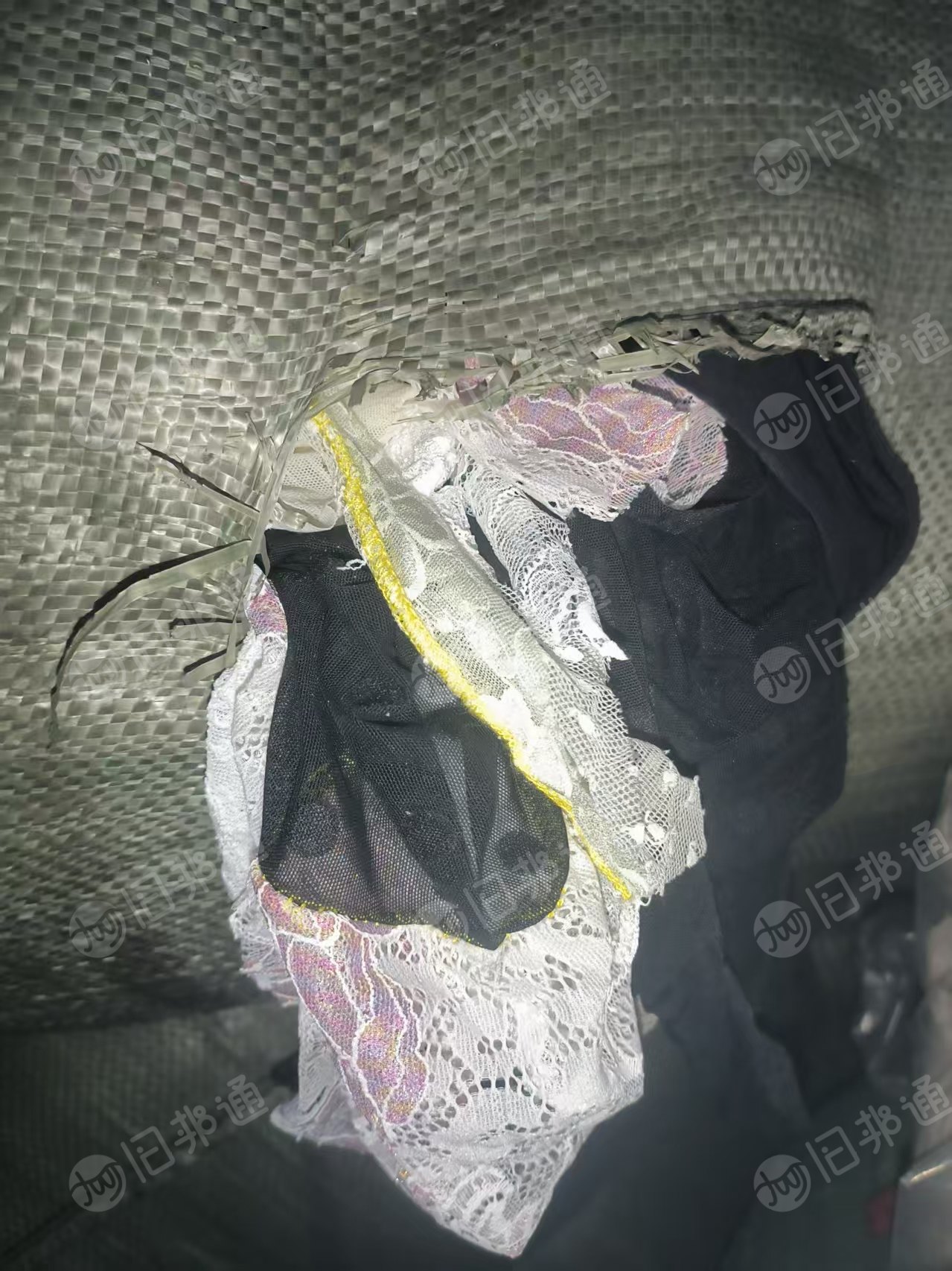 长期出售锦纶废布，尼龙废布，锦氨废布，花边等，货在福建福州