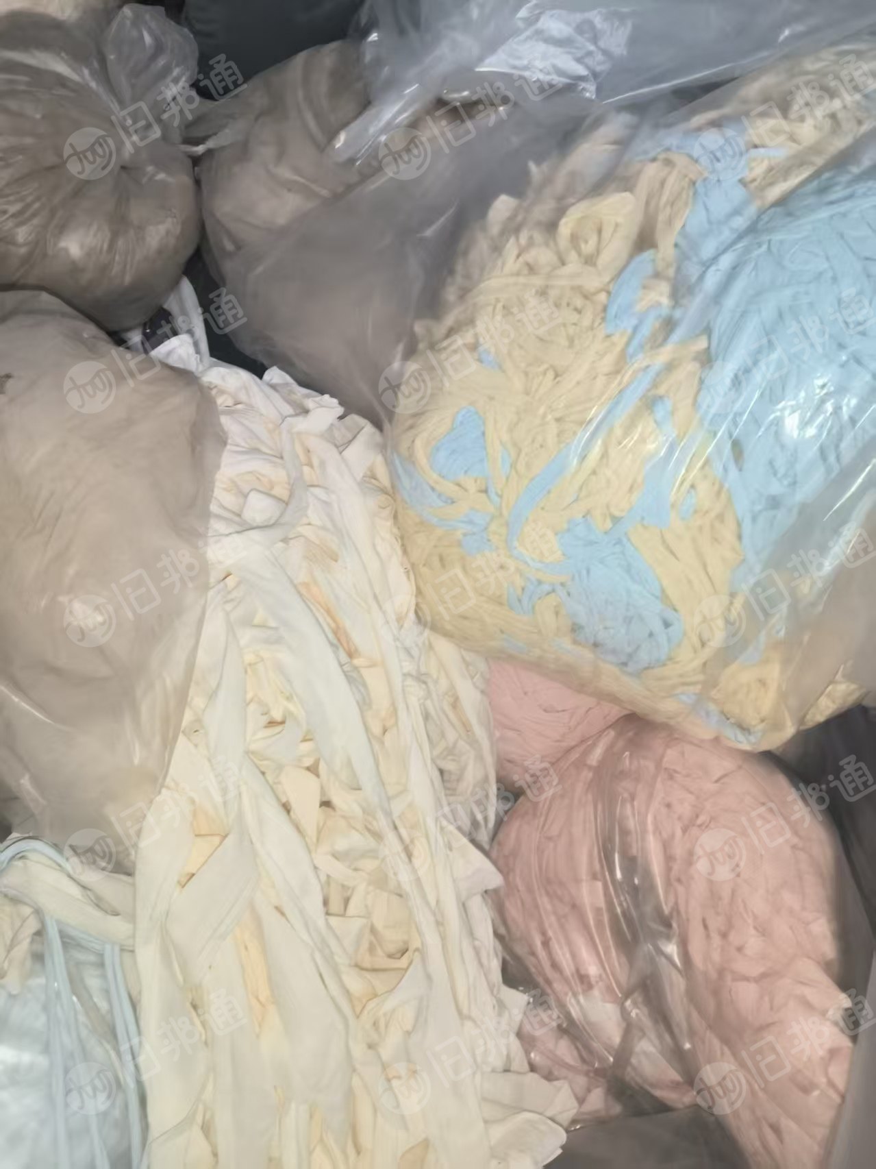 长期出售锦纶废布，尼龙废布，锦氨废布，花边等，货在福建福州