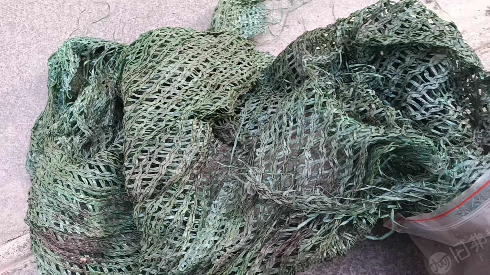 出售聚丙安全网废料，码头上盖煤的，月供2百吨